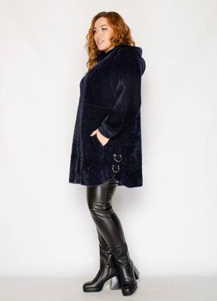 Короткое пальто куртка альпака большого размера с капюшоном3 фото