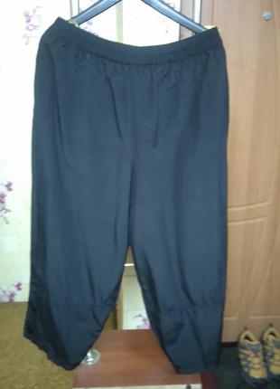 Капри бриджи черные р.22. большой размер!