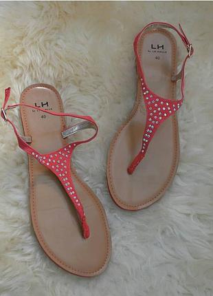 La halle сандалі