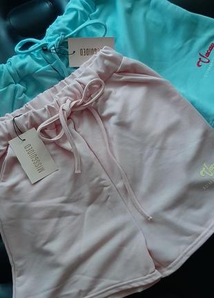 Голубі, рожеві трикотажні широкі шорти missguided6 фото