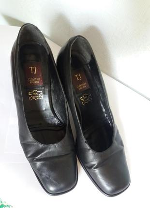 Черные кожаные устойчивые туфли tj collection1 фото