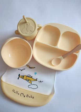 Силіконовий нагрудник, слюнявчик, поїлка- непроливайка, поилка, тарілочка на присоссці, секційна, посуда на присоске