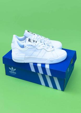 Жіночі кросівки adidas ia marque aux 3 bandes