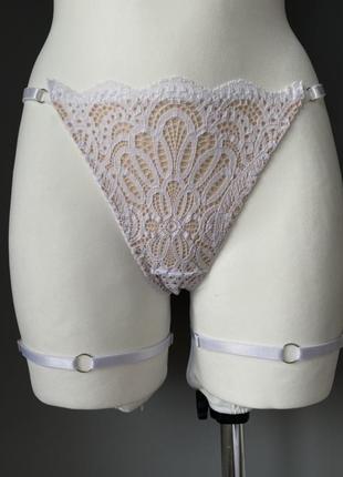 Портупея,гартеры,чокер,стрепи