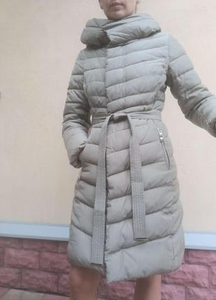 Зимняя куртка lusskuri, пуховик, оливковая, ,беж пальто, зимняя, теплая почти новая, с поясом р. s-m1 фото