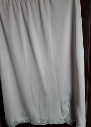 Нижня спідниця кремового кольору