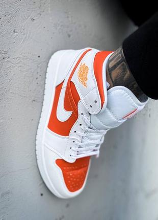 Кросівки жіночі nike air jordan 1 mid se bright citrus/кроссовки женские найк аир джордан 16 фото