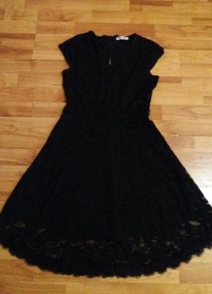 Гипюровое платье