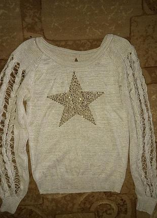 Кофтинка з гарними рукавчиками