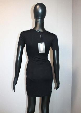Натуральна чорна базова міні сукня prettylittlething плаття з паском платье под пояс7 фото