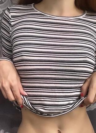 Кофта вкорочена