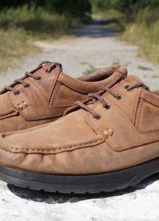 Стильні чоловічі туфлі, черевики clarks