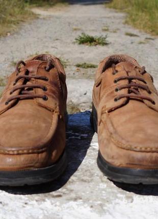 Стильні чоловічі туфлі, черевики clarks4 фото