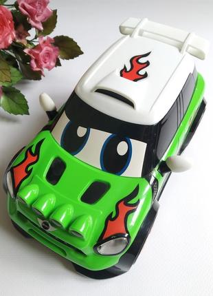 Детский автомобиль