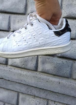 Шкіряні кросввки adidas 33р. 20 см