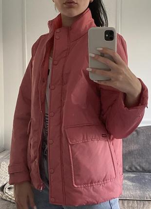 Офігенна рожева зефірка куртка осінь дутік
