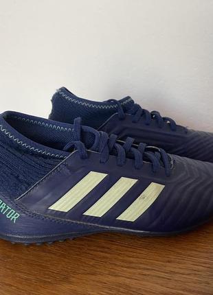 Сороконожки adidas размер35 стелька21,5см