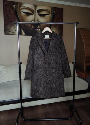 Жіноче пальто