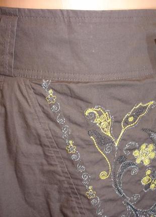 Оригинальна весенняя юбка  с вышивкой и карманами--surrender--2 фото