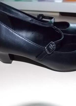 Нові німецькі туфлі graceland р-р42(27см)німеччина.розпродаж!!!