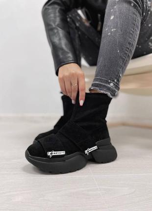 Ботинки боты ботиночки кроссовки высокие на высокой массивной подошве трендовые стрейч кросівки боти натуральная замша черные