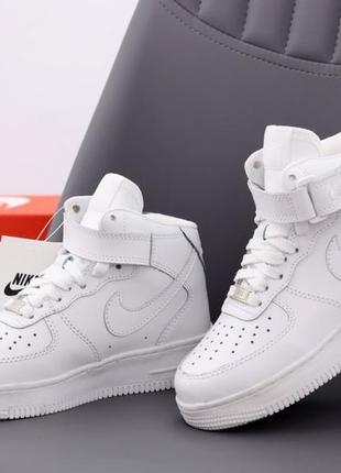 Жіночі високі шкіряні кросівки nike air force #найк