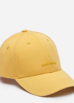 Женская брендовая кепка жёлтая. размер m/l.
