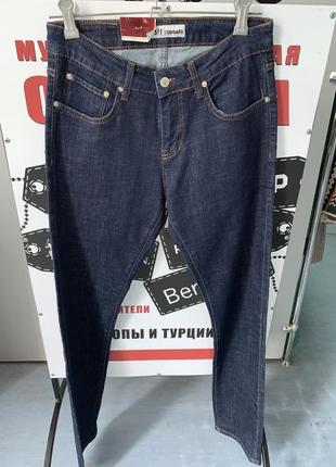 Джинси levi's