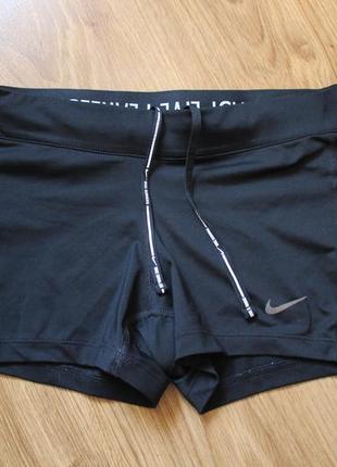 Короткие беговые шорты nike run fast live fearless short1 фото