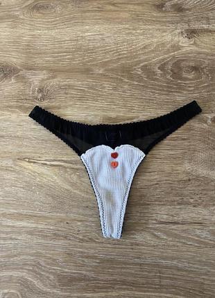 Шикарні, ажурні трусики стрінги