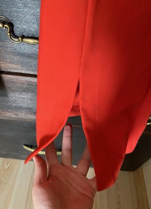 Новые красные крутые эффектные брюки на резинке снизу разрезы в пол 50-54 р reserved8 фото