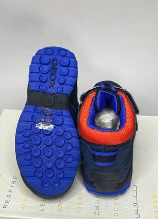 Дитячі утеплені черевики geox savage waterproof 27,30,31,32 р демісезонні водонепроникні євро3 фото