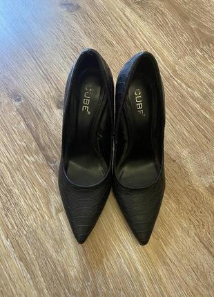 Шикарные, туфли лодочки 👠, отличный вариант на выход 👌2 фото