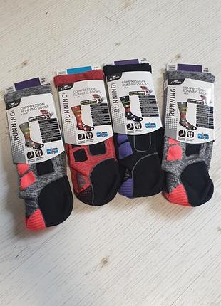 Компресіонні спортивні шкарпетки носки crane