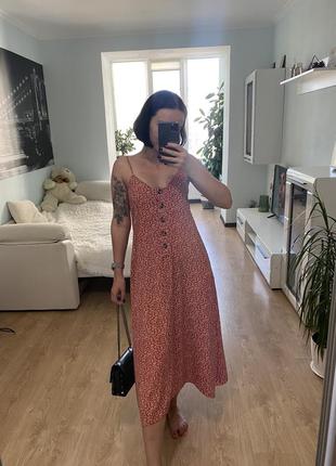Женское платье