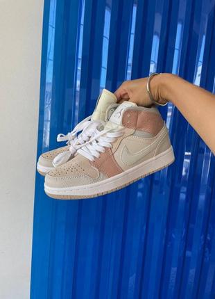 Кросівки жіночі nike air jordan retro 1 sail light bone/кроссовки женские найк аир джордан рэтро 1