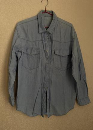Голубая джинсовая рубашка на кнопках zara3 фото