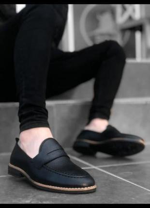 Якісні строгі лофери турецького виробництва