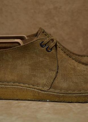Clarks desert best sale trek olive