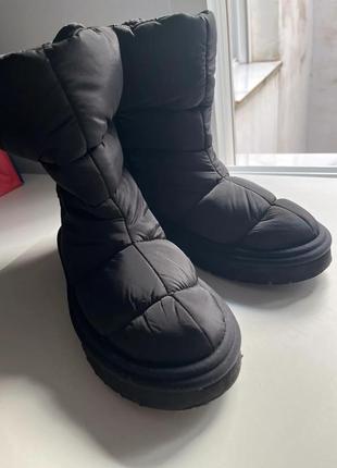 Дутіки zara