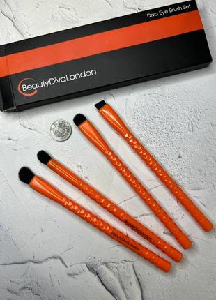 Набір синтетичних кистей для макіяжу очей beauty diva london diva eye brush set