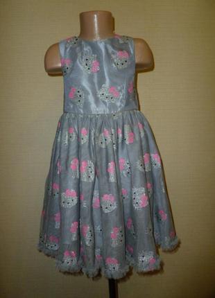 Пышное нарядное платье с китти h&m на 6-7 лет6 фото