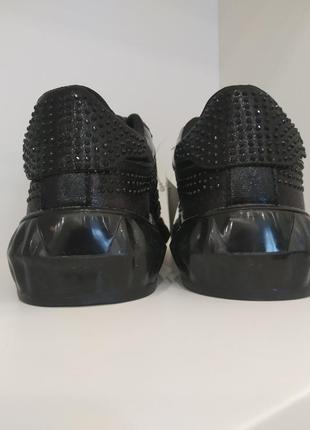 Гламурные кроссовки детские для девочки с камнями черные3 фото