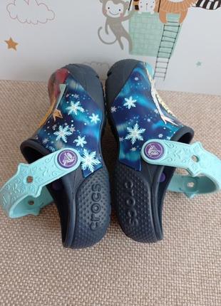 Шльопанці аквашузи сланци крокси crocs frozen iconic comfort / розм.(c10) оригінал6 фото