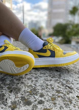 Nike air jordan 1 low elevate yellow/grey новинка жіночі яскраві масивні жовті кросівки найк джордан яркие брендовые массивные кроссовки жёлтые4 фото