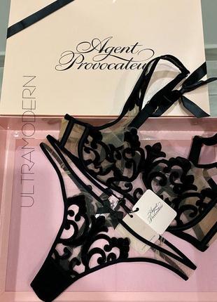 Комплект белья мирового бренда agent provocateur оригинал 75b (34b) / s (2)