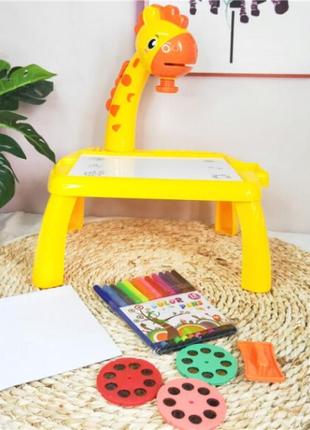 Дитячий стіл проектор для малювання з підсвічуванням projector painting. колір: жовтий4 фото
