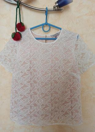 Красивая гипюровая кофточка блузка