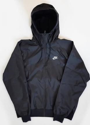 Легка куртка nike sportswear windrunner m hooded jacket / da0001-0102 фото