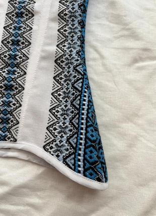 Подгрудный корсет в украинском стиле, корсеты вышиванки под рубашку, корсет с голубой вышивкой3 фото